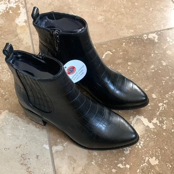 Blondo Boots - Picture 1 of 7